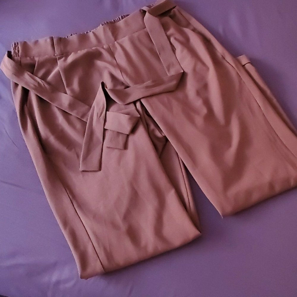 Torrid Womens EUC Plus Sz 0x Crepe SelfTie Taper Straight Leg Pant Raisin Brown - Picture 8 of 9